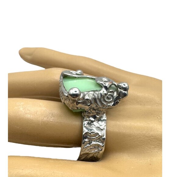 Handmade Uranium Glass Silver-Blend Statement Artisan Ring Glows With UV Light - Picture 7 of 14